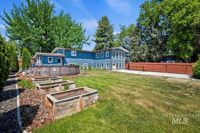 632 N Edgewood Ln, House other with 4 bedrooms, 2 bathrooms and 1 parking in Eagle ID | Image 38