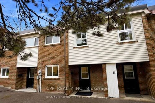 110-69 Godstone Rd, Toronto, ON, M2J3C8 | Card Image