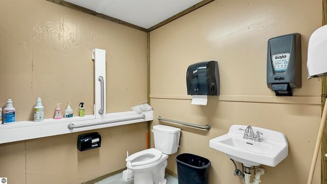 601 Casa Rd, Home with 0 bedrooms, 0 bathrooms and null parking in Cadillac MI | Image 8
