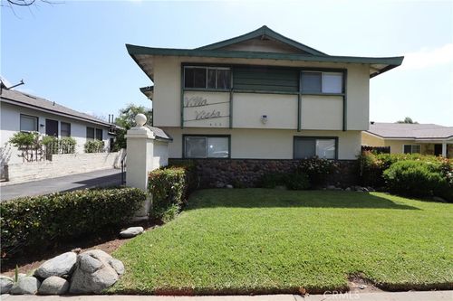 b-460 Vista Ave, Pasadena, CA, 91107-2535 | Card Image