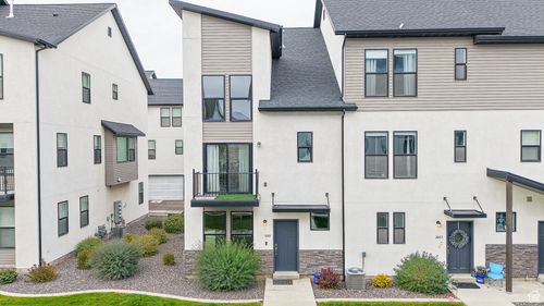 1641 N 1320 E, Payson, UT, 84651-3083 | Card Image