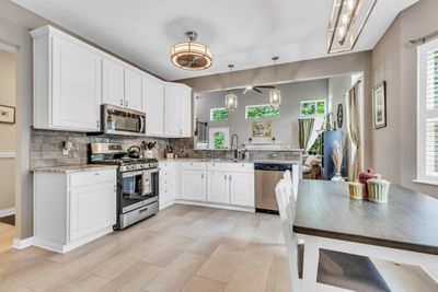 Kitchen | Image 3