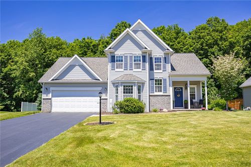 230 Woodsview Dr, Webster, NY, 14580-9663 | Card Image