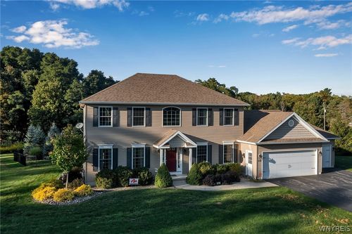 7770 Ellicott Rd, West Falls, NY, 14170-9780 | Card Image