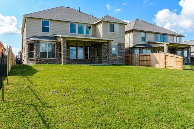 29639 Yaupon Shore Dr, House other with 4 bedrooms, 4 bathrooms and 2 parking in Spring TX | Image 31