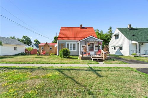 196 First St, Campbellford, ON, K0L1L0 | Card Image