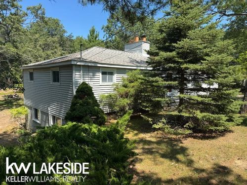 9600 Point Charities Ave, Pigeon, MI, 48755-9623 | Card Image