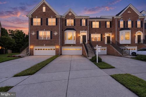13652 Mills Farm Rd, ROCKVILLE, MD, 20850-3580 | Card Image