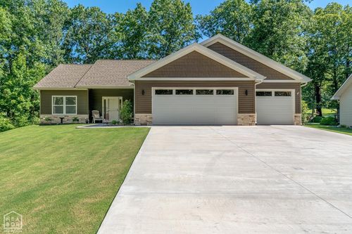 59 Tohatchi Dr, Cherokee Village, AR, 72529-6136 | Card Image