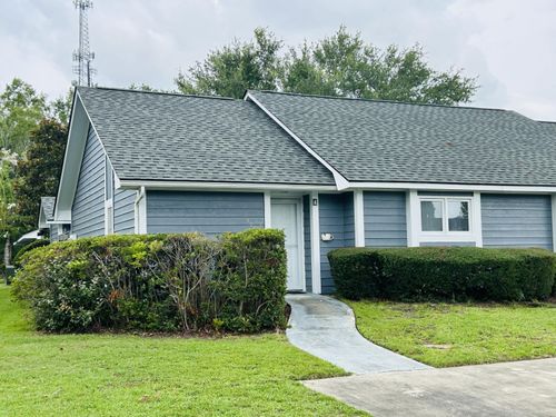 4 Thomas Walter Cir, Santee, SC, 29142-8305 | Card Image
