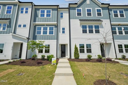 1063 Zelkova Ln, Chapel Hill, NC, 27517-4119 | Card Image