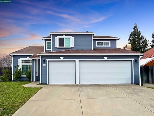 8922 Marlayana Ct, Elk Grove, CA, 95758-6227 | Card Image