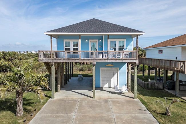 22310 Vista Del Mar, House other with 3 bedrooms, 2 bathrooms and null parking in Galveston TX | Image 34