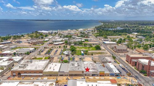 555 Harrison Ave, Panama City, FL, 32401-2621 | Card Image