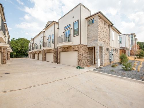 7330 Bree Ct, Dallas, TX, 75235-4341 | Card Image