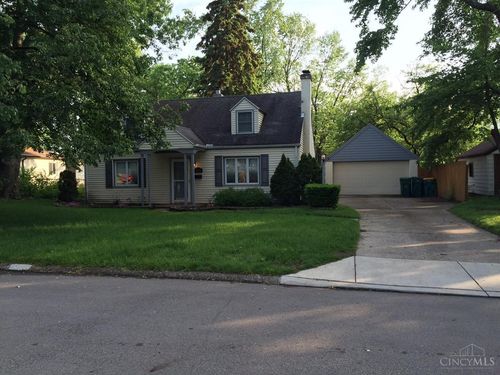 3821 Lefevre Dr, Kettering, OH, 45429-3337 | Card Image