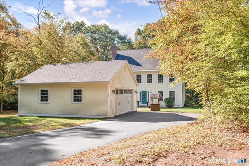 7 Bogue Ln, East Haddam, CT, 06423-1442 | Card Image