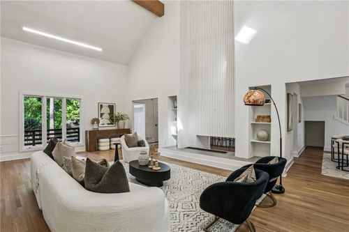 4063 Spalding Hollow, Peachtree Corners, GA, 30092 | Card Image
