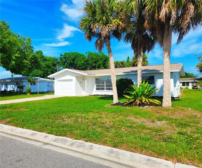 250 Malvern Drive, House other with 2 bedrooms, 2 bathrooms and null parking in Venice FL | Image 1