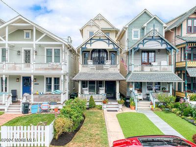 9 1/2 Embury Avenue, House other with 3 bedrooms, 3 bathrooms and null parking in Ocean Grove NJ | Image 2