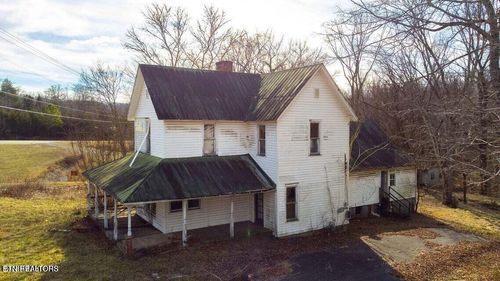 1026 Ruritan Rd, Harriman, TN, 37748-6803 | Card Image