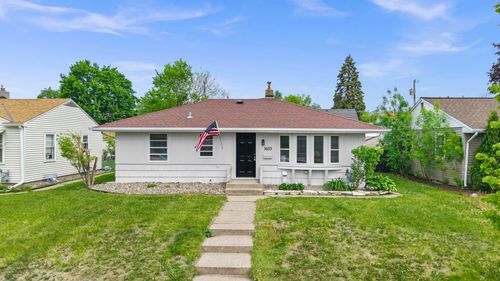1633 Sherwood Ave, Saint Paul, MN, 55106-2214 | Card Image