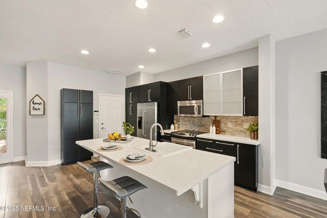 6977 Woody Vine Dr, Townhouse with 3 bedrooms, 3 bathrooms and null parking in Jacksonville FL | Image 14