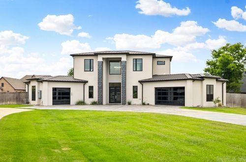 6833 Hilo Ave, Benton, AR, 72019-8867 | Card Image