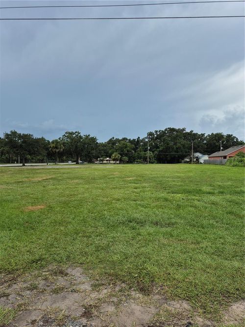 664 S Ivey Ln, Orlando, FL, 32811-4551 | Card Image