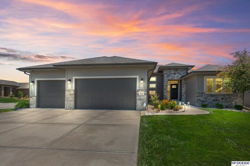 3815 N 189th St, Elkhorn, NE, 68022-1209 | Card Image