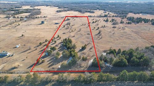 001 Treaty Rd, Calera, OK, 74730-4558 | Card Image