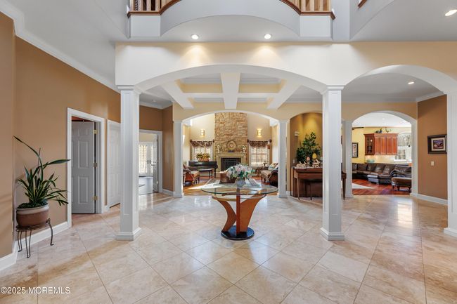 204 Stillhouse Rd, House other with 5 bedrooms, 5 bathrooms and null parking in MILLSTONE TOWNSHIP NJ | Image 4