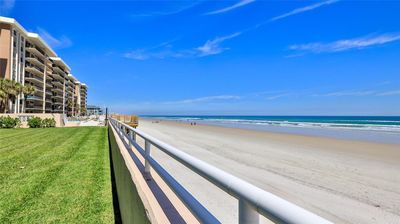 106 - 4445 S Atlantic Avenue, Condo with 3 bedrooms, 3 bathrooms and null parking in Ponce Inlet FL | Image 2