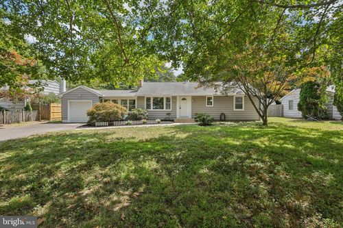35 Wallace Rd, West Windsor, NJ, 08550-1007 | Card Image