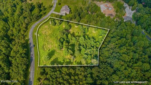 126 Emerald Pointe Cir, Rockwood, TN, 37854-4781 | Card Image