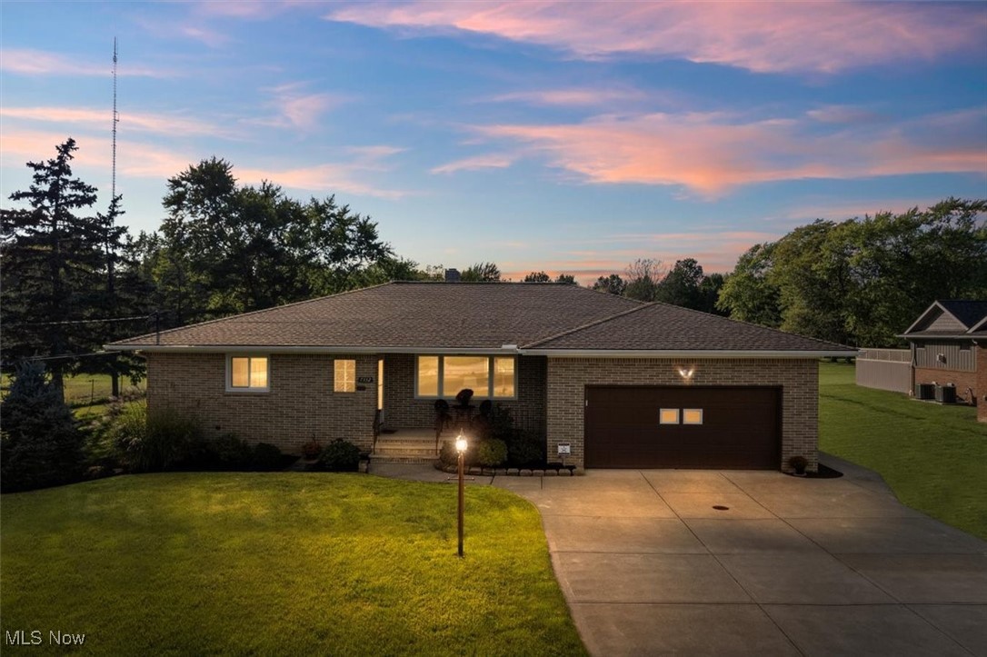 Ward Rd, Parma, OH 44134