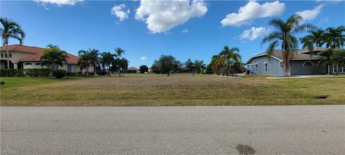 11322 Royal Tee Cir, CAPE CORAL, FL, 33991-7533 | Card Image