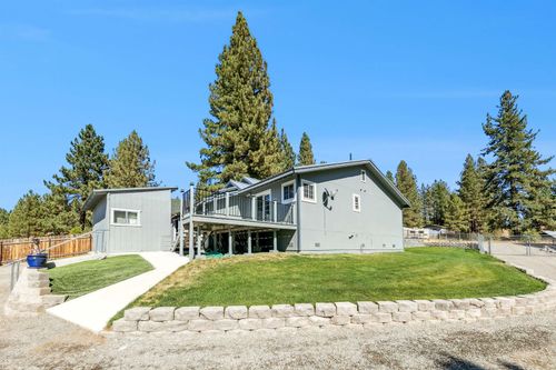 115 Montana Ct, Portola, CA, 96122-7058 | Card Image