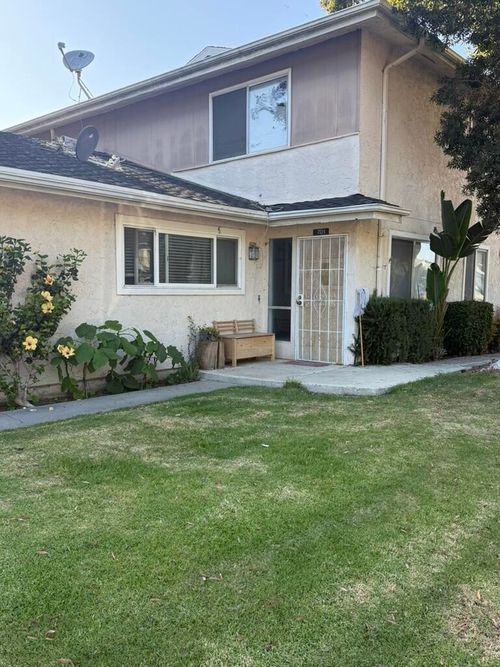 701 Halyard St, Port Hueneme, CA, 93041-1214 | Card Image