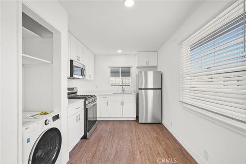 530 Almond Ave, Long Beach, CA, 90802 | Card Image
