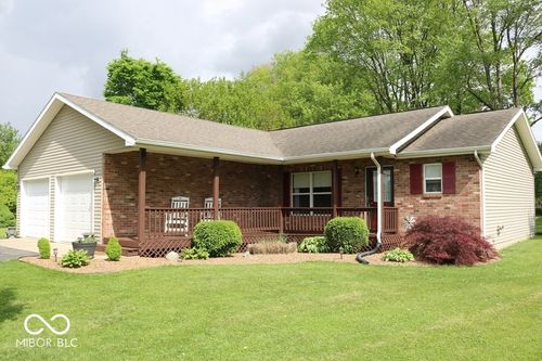 7 Gladiator Dr, Waynetown, IN, 47990-8023 | Card Image