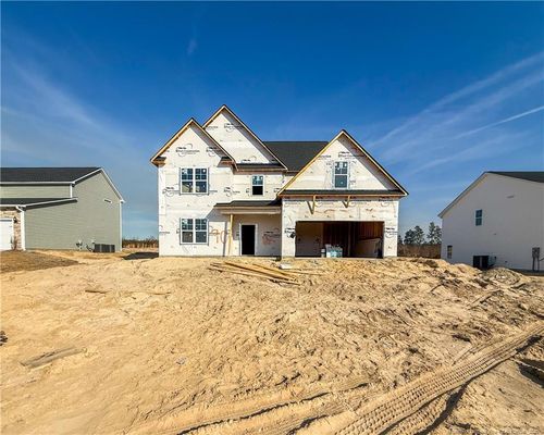 560 Ashley Dr, Aberdeen, NC, 28315-7887 | Card Image