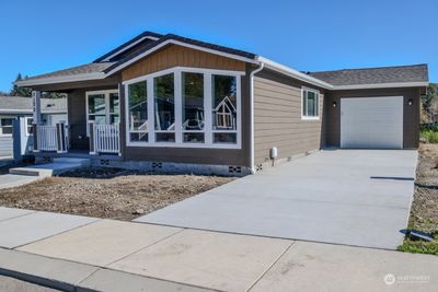 82 - 2125 Glacier Street, House other with 3 bedrooms, 1 bathrooms and 128 parking in Enumclaw WA | Image 2