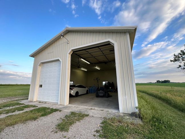 11942 State Highway 54, House other with 4 bedrooms, 4 bathrooms and null parking in Clinton IL | Image 33