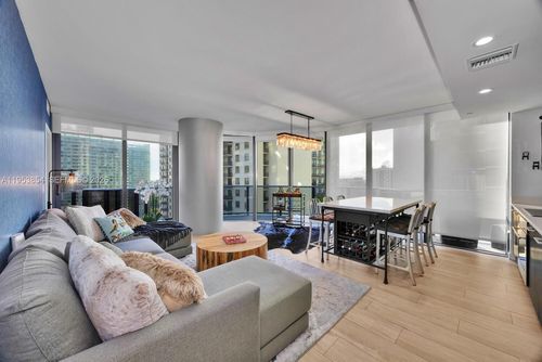 apt-2406-55 Sw 9th St, Miami, FL, 33130-3998 | Card Image