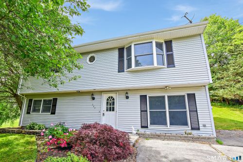 289 Salem Tpke, Norwich, CT, 06360-6438 | Card Image