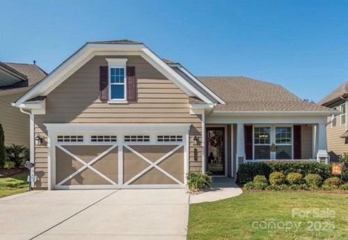 8407 Festival Way, Charlotte, NC, 28215-3275 | Card Image