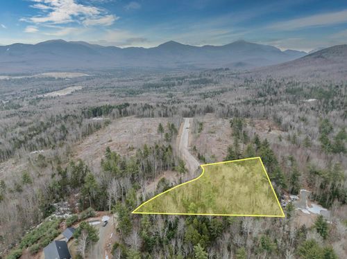 000 Ridge Rd, Bethlehem, NH, 03574 | Card Image