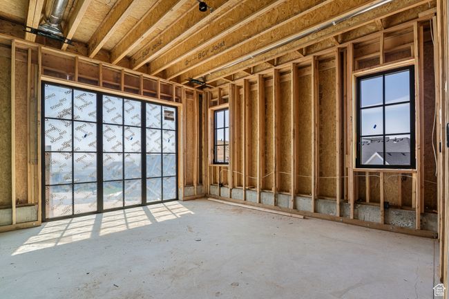 View of miscellaneous room | Image 12