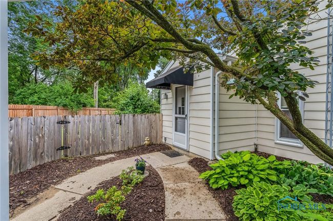 6727 Pelton Dr, House other with 3 bedrooms, 2 bathrooms and 2 parking in Whitehouse OH | Image 40